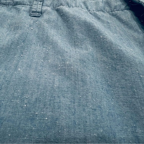 Abercrombie & Fitch Chambray Blue Women's Shorts size Large 100% Cotton EC - Picture 3 of 7